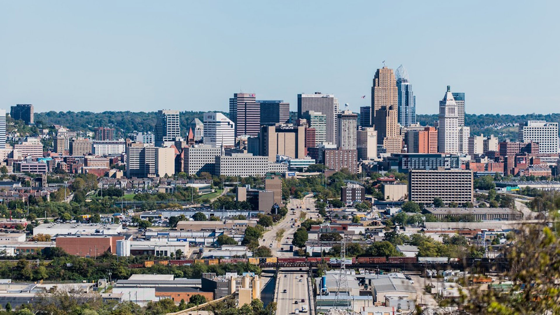 Skyline of Downtown Cincinnati. Credit: Louis Rideout