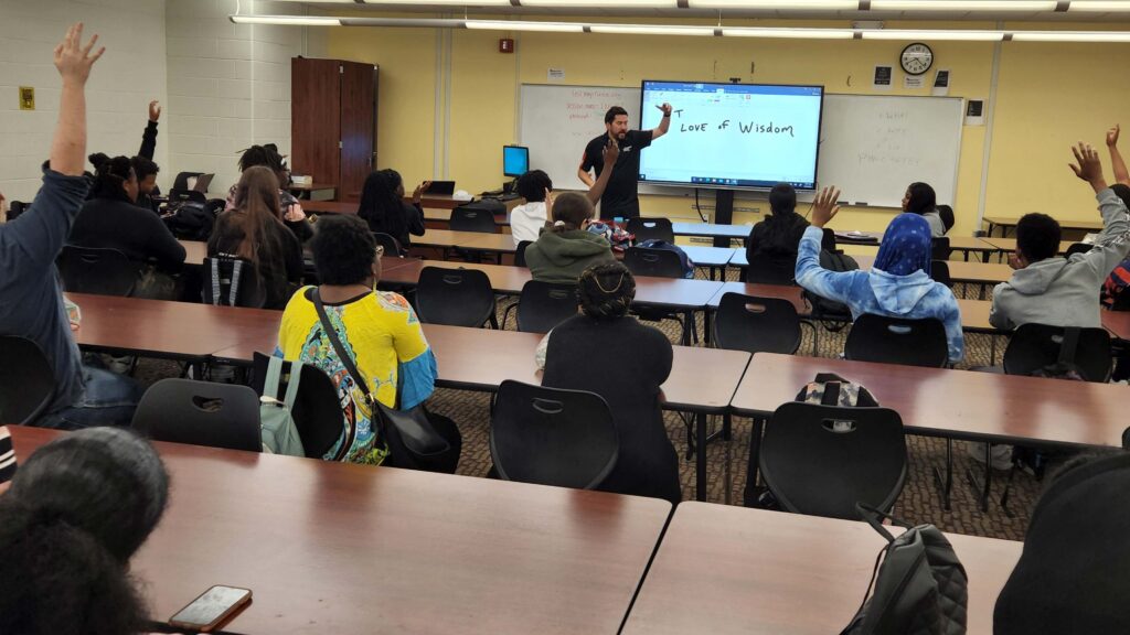 Andy Cullison leading a high school ethics workshop at Dater High School